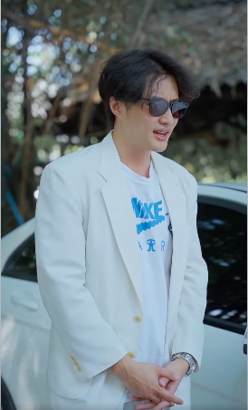 B1512041 นัดเดียวจอด 1361429915083850 part2