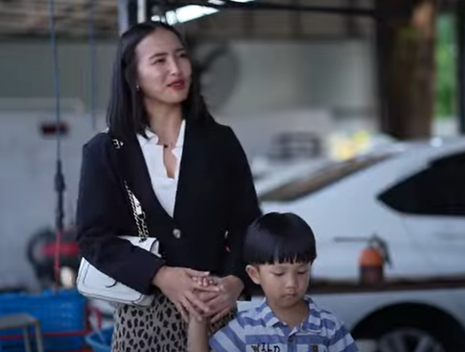 A1712048 ไม่เจอกันนานยังทำงานเป็นเด็กล้างรถอยู่หรอ! 789590911949240 part2