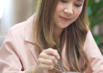 B1912046 ผู้หญิงไม่ได้เกิดมาเพื่อแต่งงานและมีลูกอย่างเดียวนะ 1074269560080693 part2