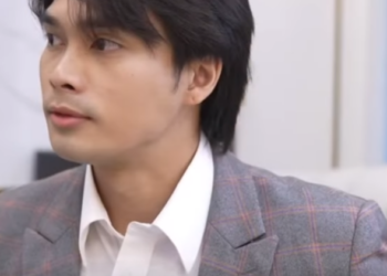 N3112035 ซ่อนใต้โต๊ะ ! แฟนไม่ใช่ของส่วนตัวแชร์กันบ้างก็ได้ 1205440014216229 part2