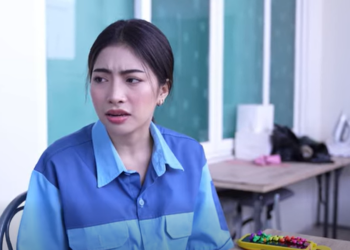 N3112031 หนังสั้น แก้เผ็ดลูกค้าเรื่องมาก อยากลองดีเหรอ 558314146975229 part2