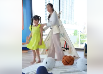 B1401060 น้องสาวทำท้oงแตก ทั้งที่พี่สาวจะไปมีความสุขกับแขก VIP 834684988377321 part2