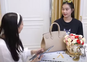 T2201034 งานเลี้ยง ของแบรนด์เนมมันต้องโชว์ 2284851952008479 part2